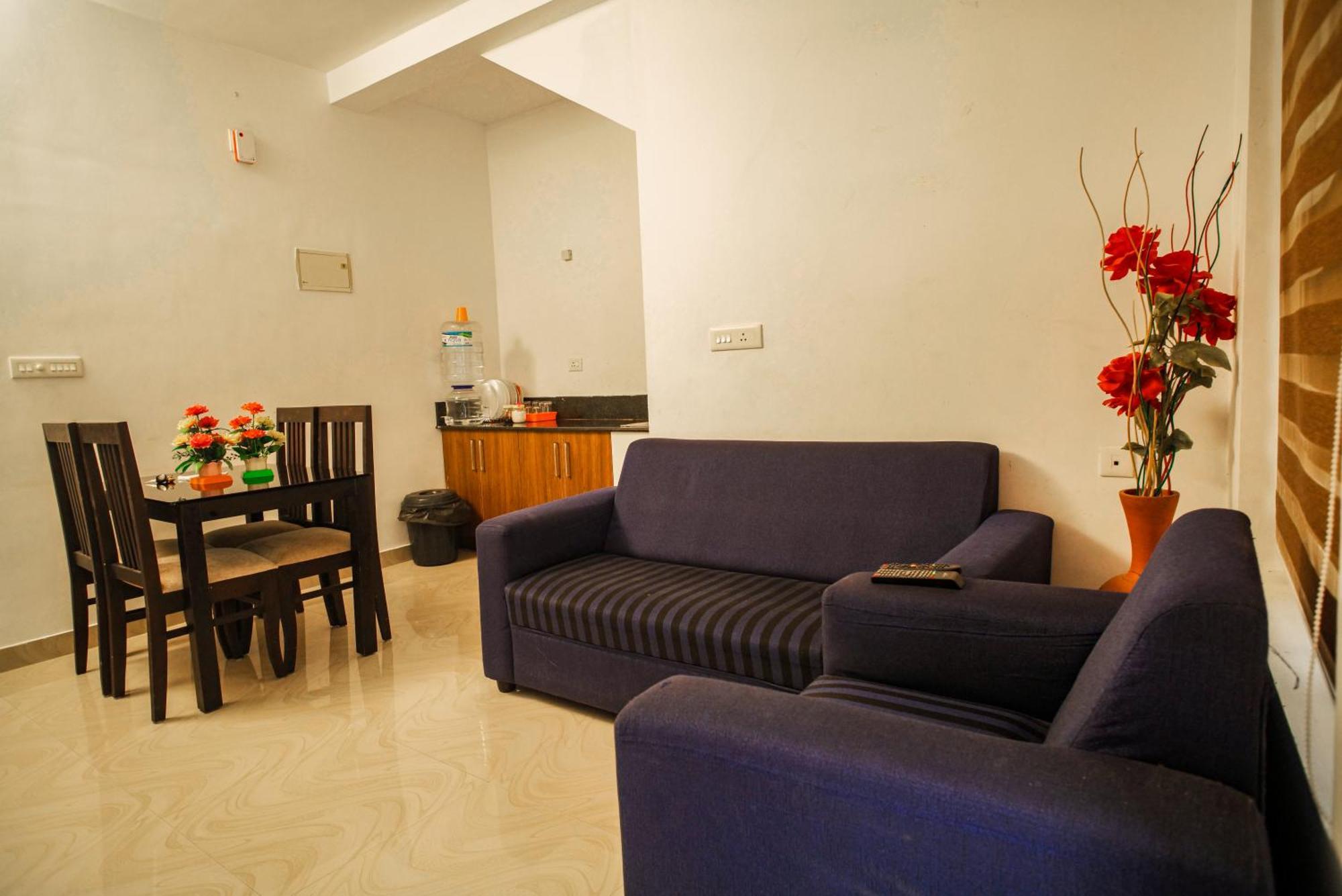 Skyview Villa 阿西拉帕利 外观 照片