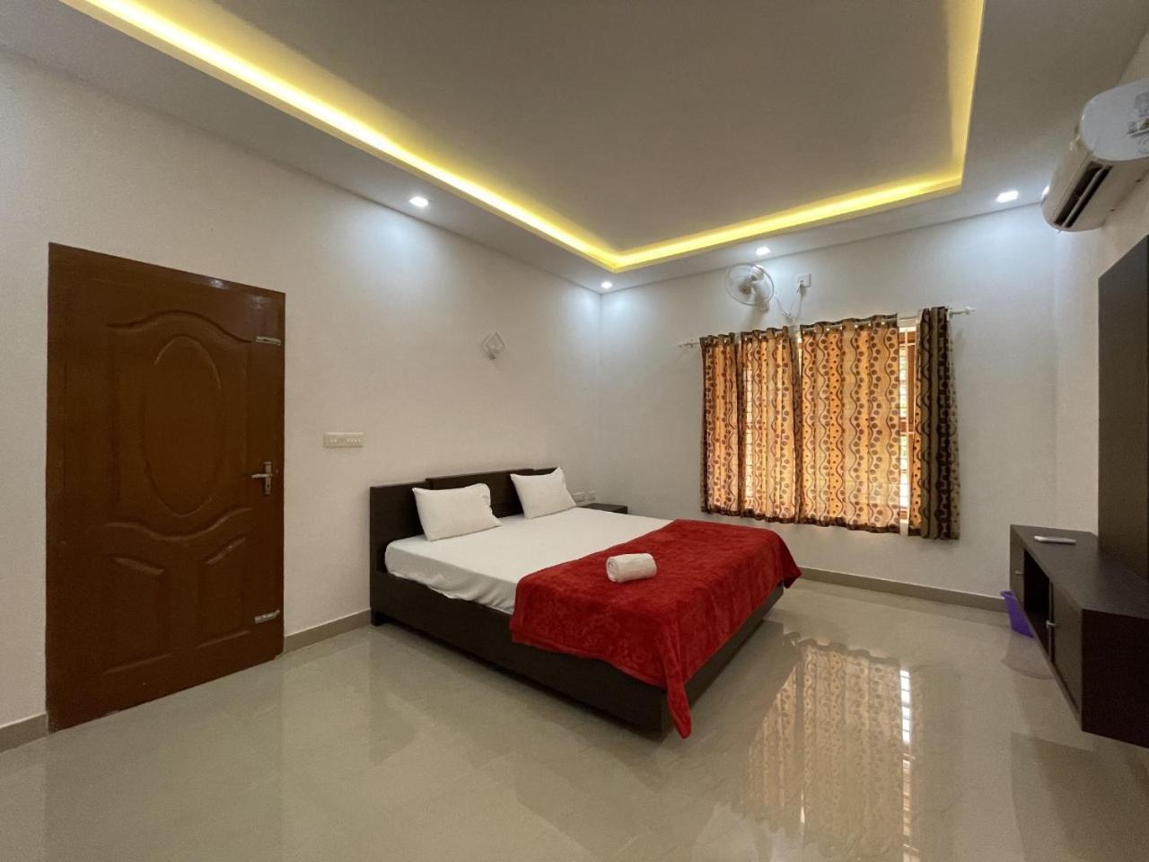 Skyview Villa 阿西拉帕利 外观 照片
